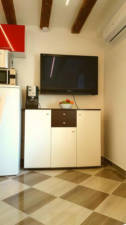 Karmen'S Apartment One 斯普利特 外观 照片